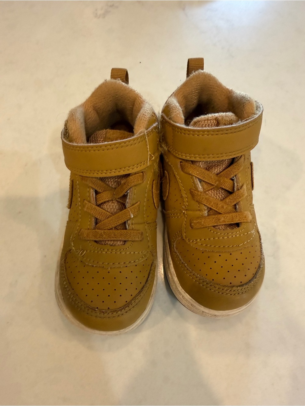 Nike Kids Brown High-Top Boots with Hook-and-Loop Strap